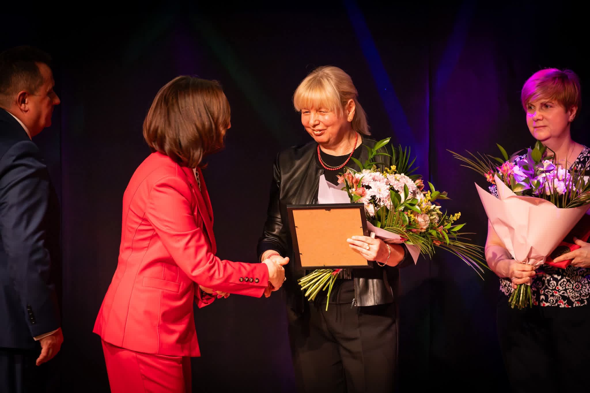 dr Bożena Wiesława Jakubczak uhonorowana Orderem „Przyjaciela Osób z Niepełnosprawnościami”